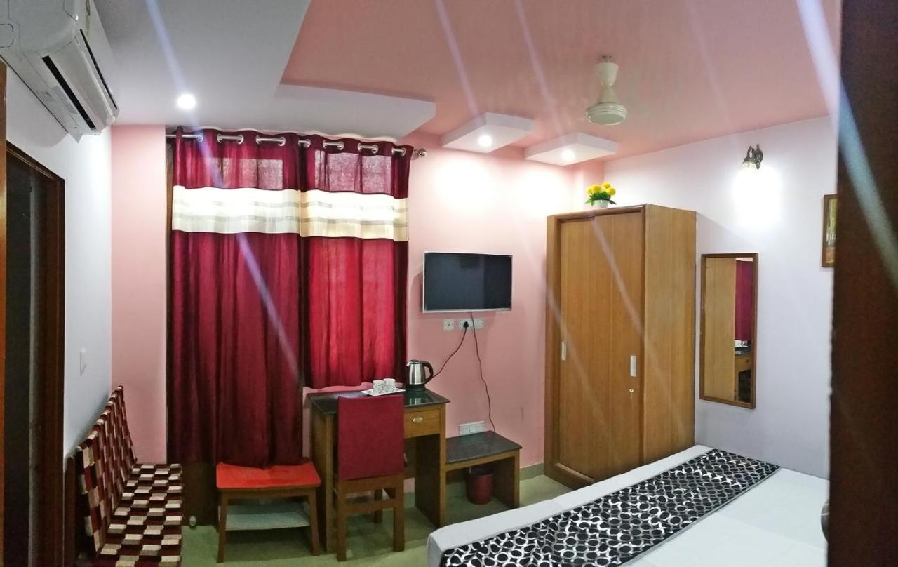 Airport Sky Inn Homestay Džajpur Exteriér fotografie